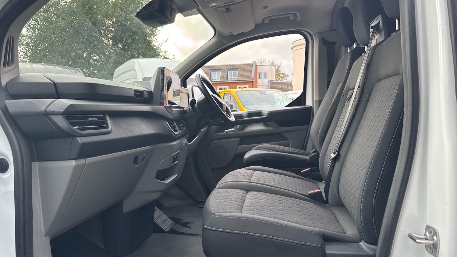 Used Ford Transit Custom 2024 for sale - 76461734: Photo 13