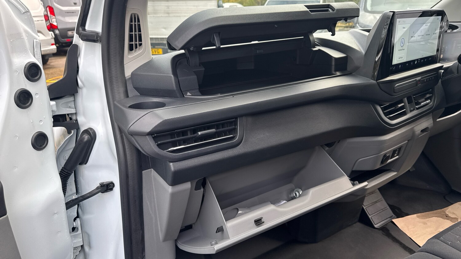 Used Ford Transit Custom 2024 for sale - 76461734: Photo 42