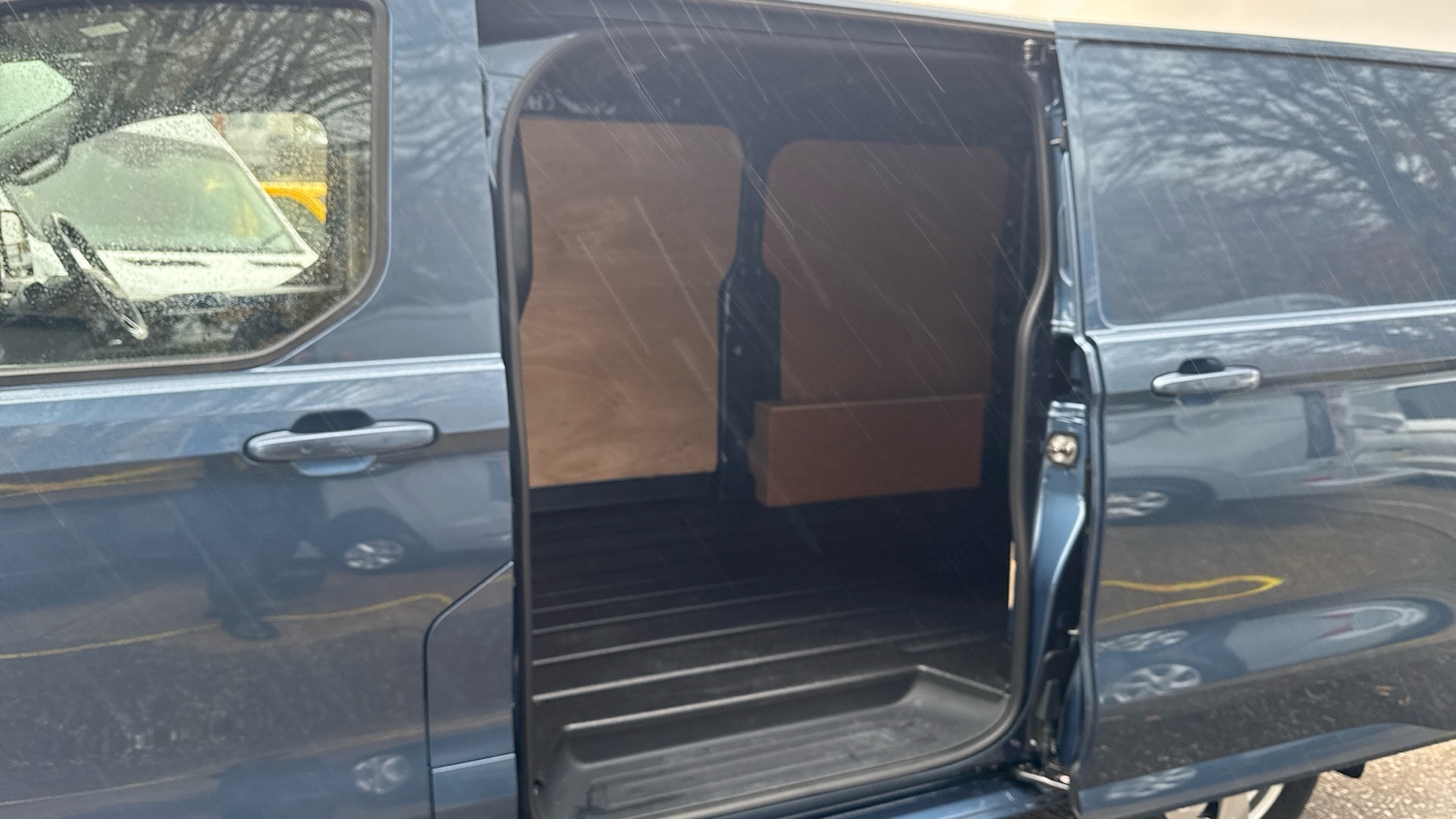 Used Ford Transit Custom 2025 for sale - 76497183: Photo 5