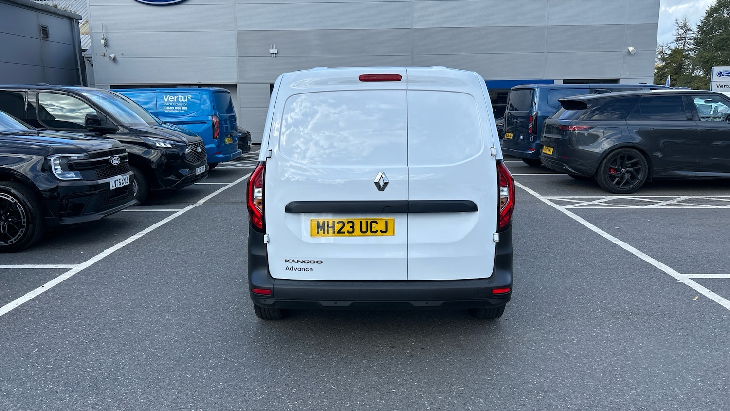 Used Renault Kangoo 2023 for sale - 76355433: Photo 11