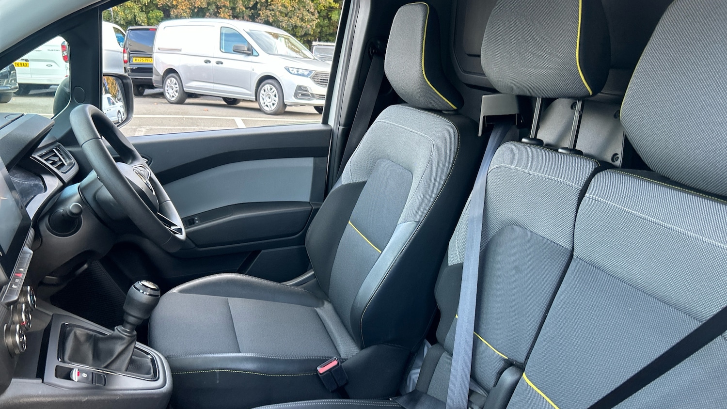 Used Renault Kangoo 2023 for sale - 76355433: Photo 13