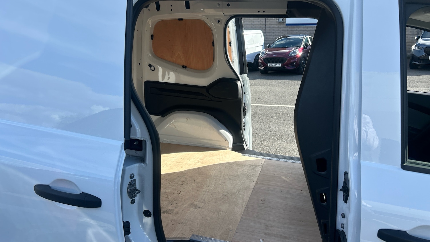Used Renault Kangoo 2023 for sale - 76355433: Photo 22
