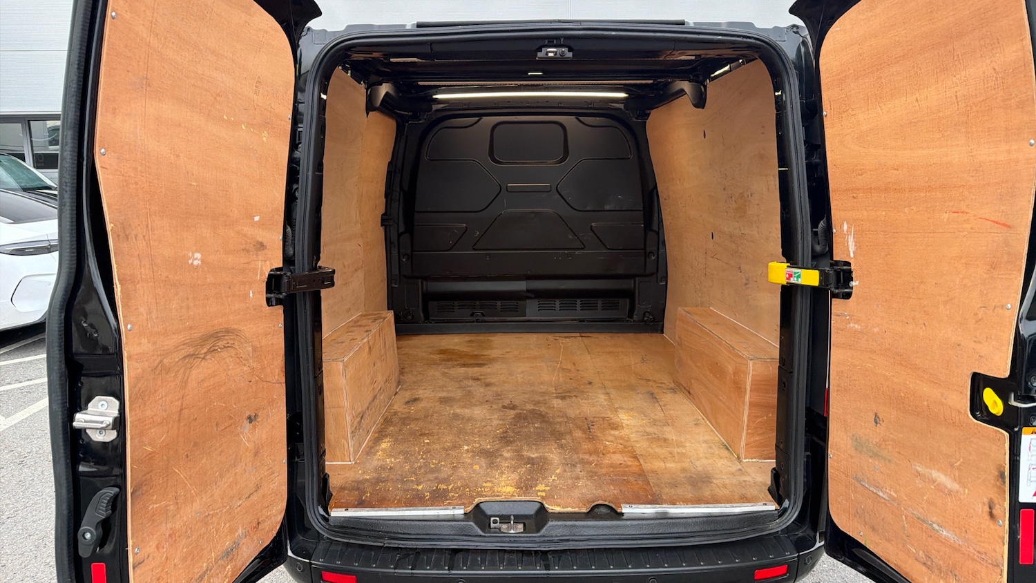 Used Ford Transit Custom 2022 for sale - 77591286: Photo 12