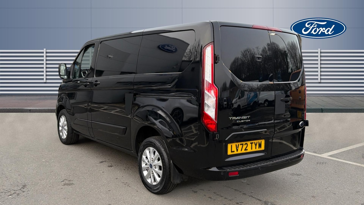 Used Ford Transit Custom 2022 for sale - 77591286: Photo 2