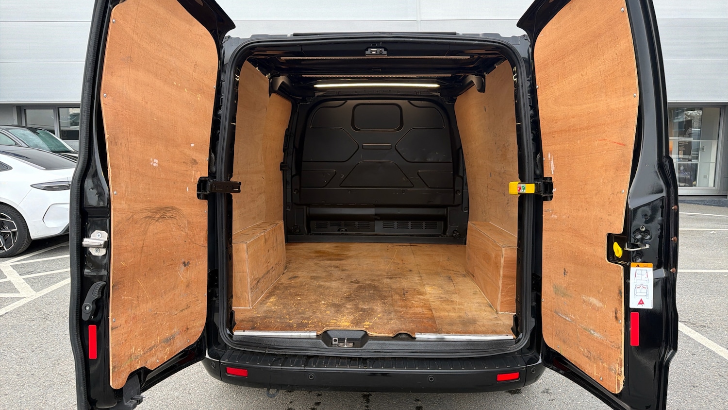 Used Ford Transit Custom 2022 for sale - 77591286: Photo 3