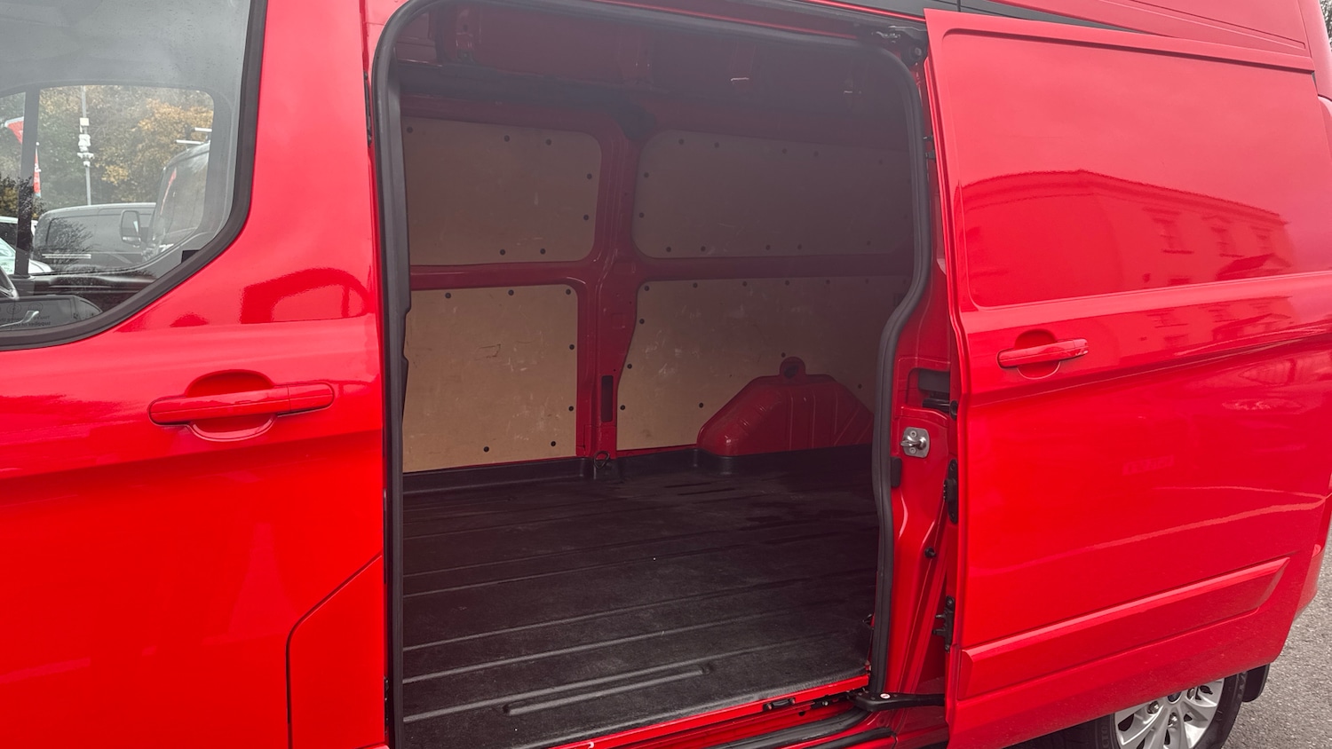 Used Ford Transit Custom 2022 for sale - 76517538: Photo 5