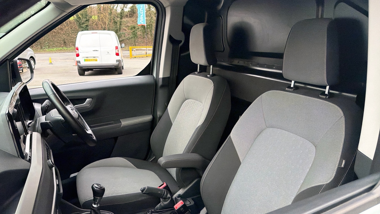 Used Ford Transit Courier 2024 for sale - 77641248: Photo 13