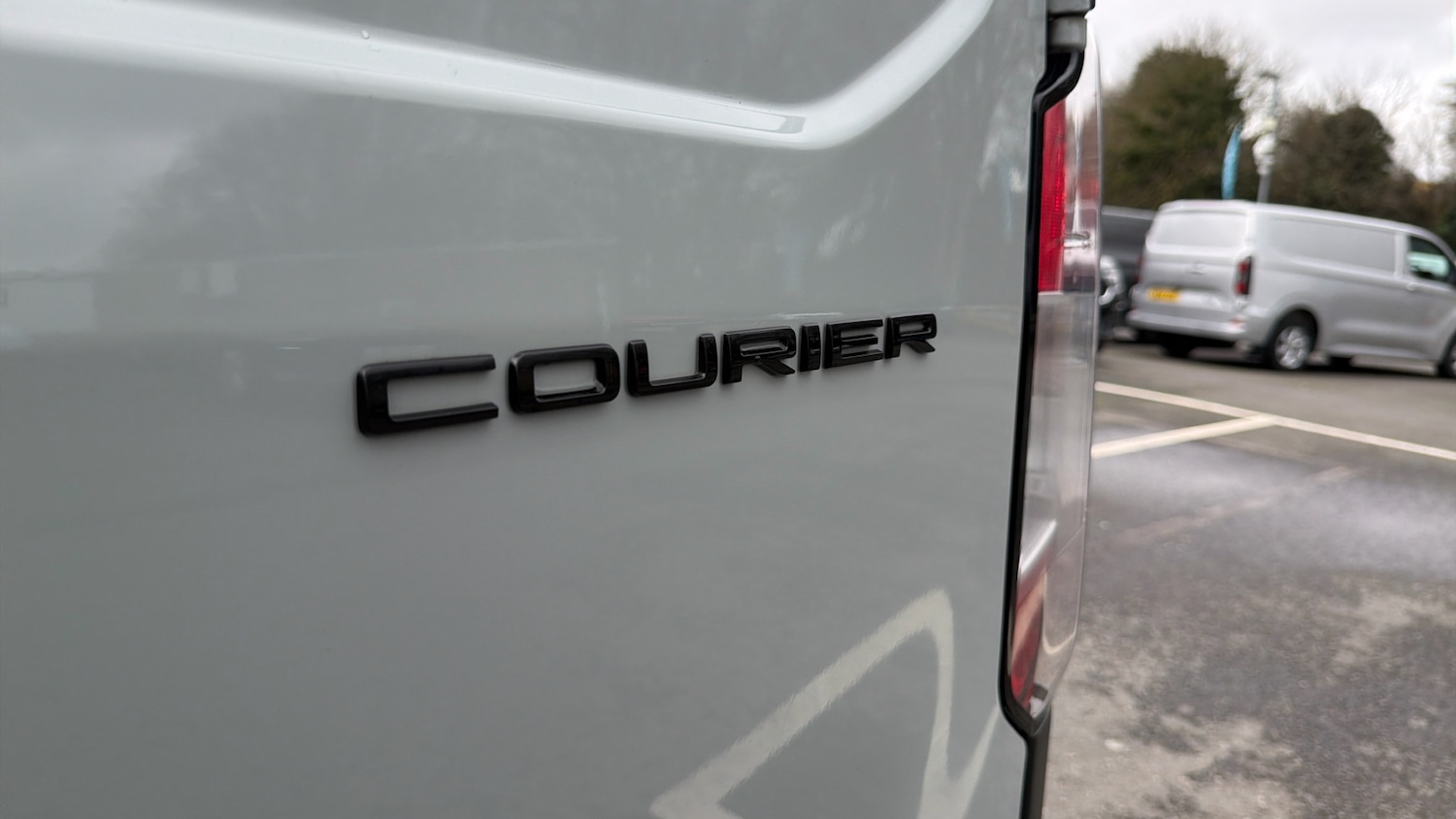 Used Ford Transit Courier 2024 for sale - 77641248: Photo 23