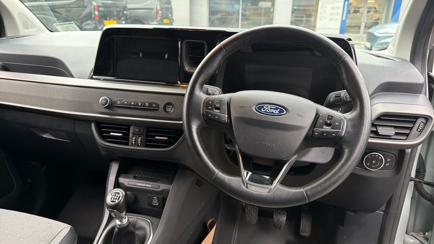 Used Ford Transit Courier 2024 for sale - 77641248: Photo 25