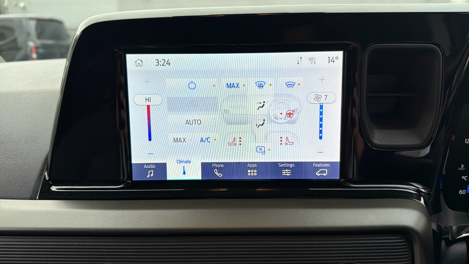 Used Ford Transit Courier 2024 for sale - 77641248: Photo 30