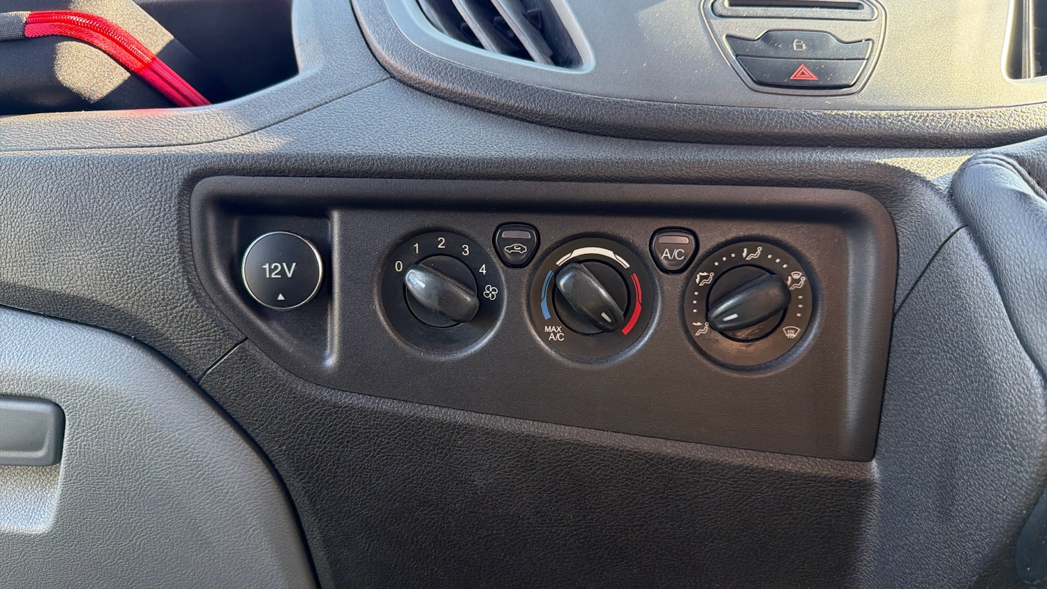 Used Ford Transit 2019 for sale - 77962167: Photo 30