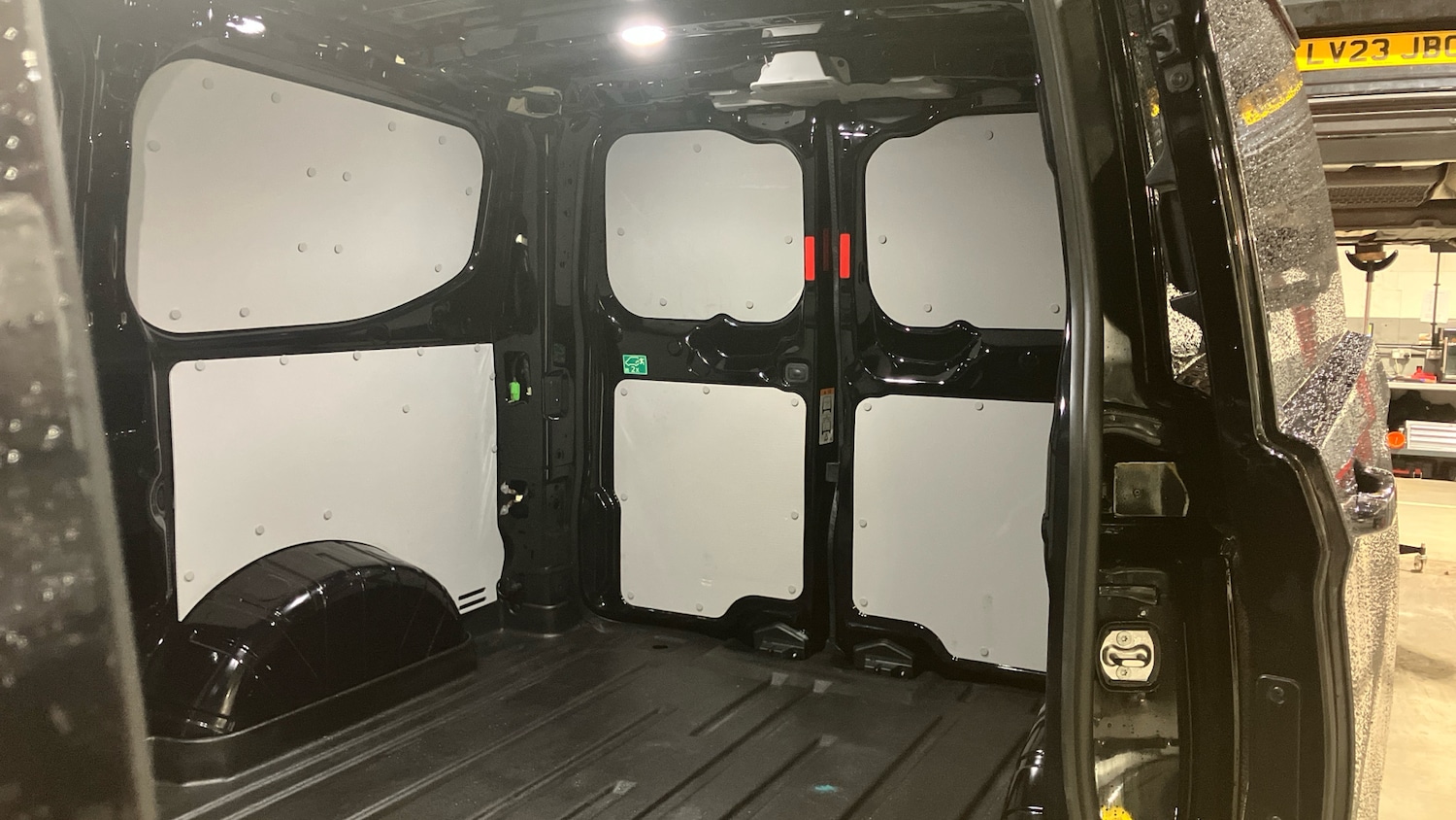 Used Ford Transit Custom 2025 for sale - 77353459: Photo 14