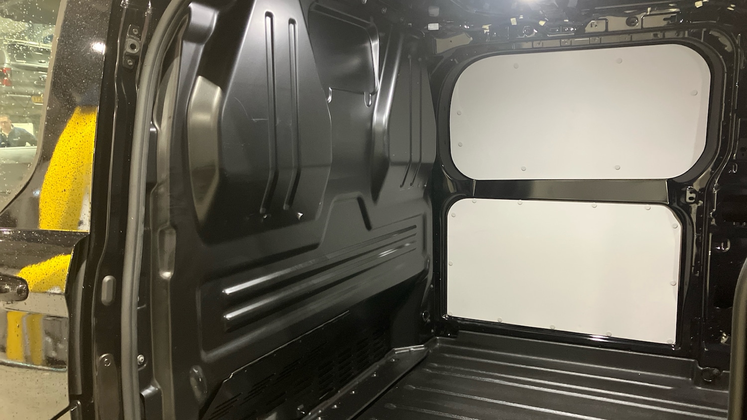 Used Ford Transit Custom 2025 for sale - 77353459: Photo 18