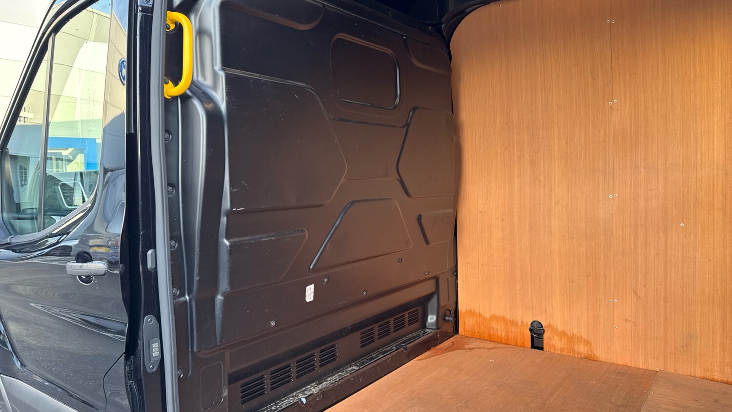 Used Ford Transit 2025 for sale - 76940020: Photo 18