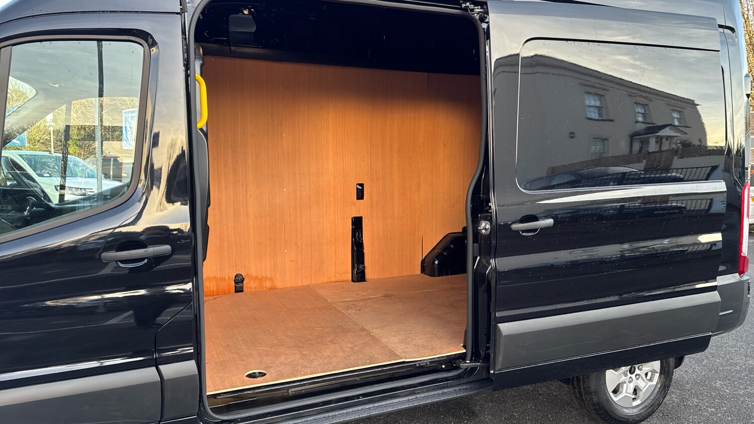 Used Ford Transit 2025 for sale - 76940020: Photo 5