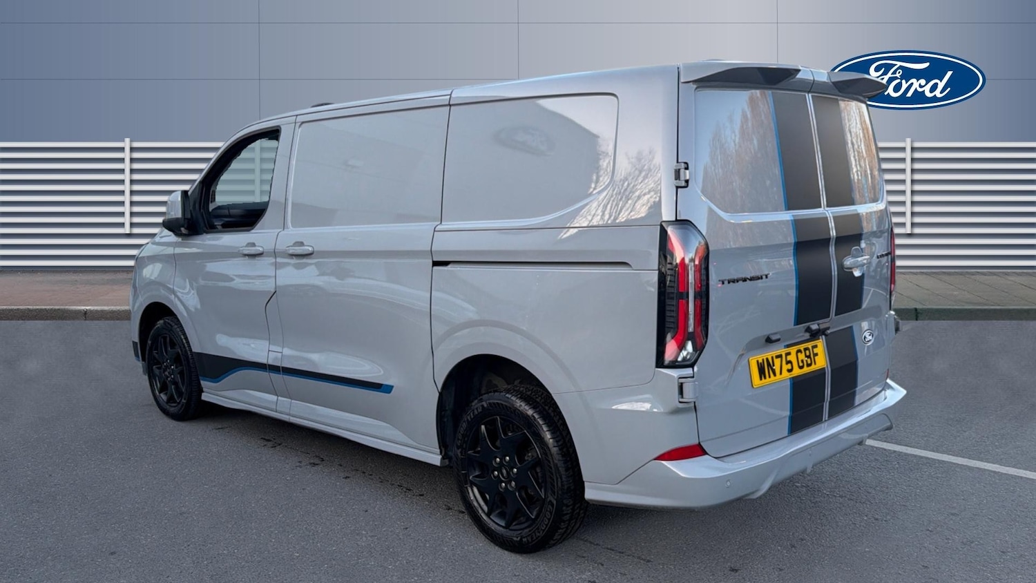 Used Ford Transit Custom 2025 for sale - 77932507: Photo 2