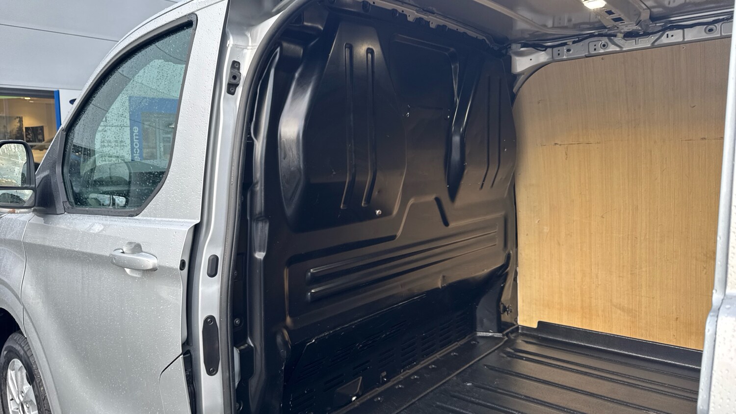 Used Ford Transit Custom 2024 for sale - 77629233: Photo 18