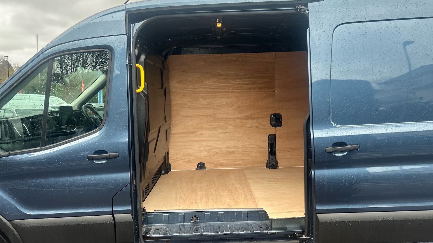 Used Ford Transit 2025 for sale - 76669101: Photo 5