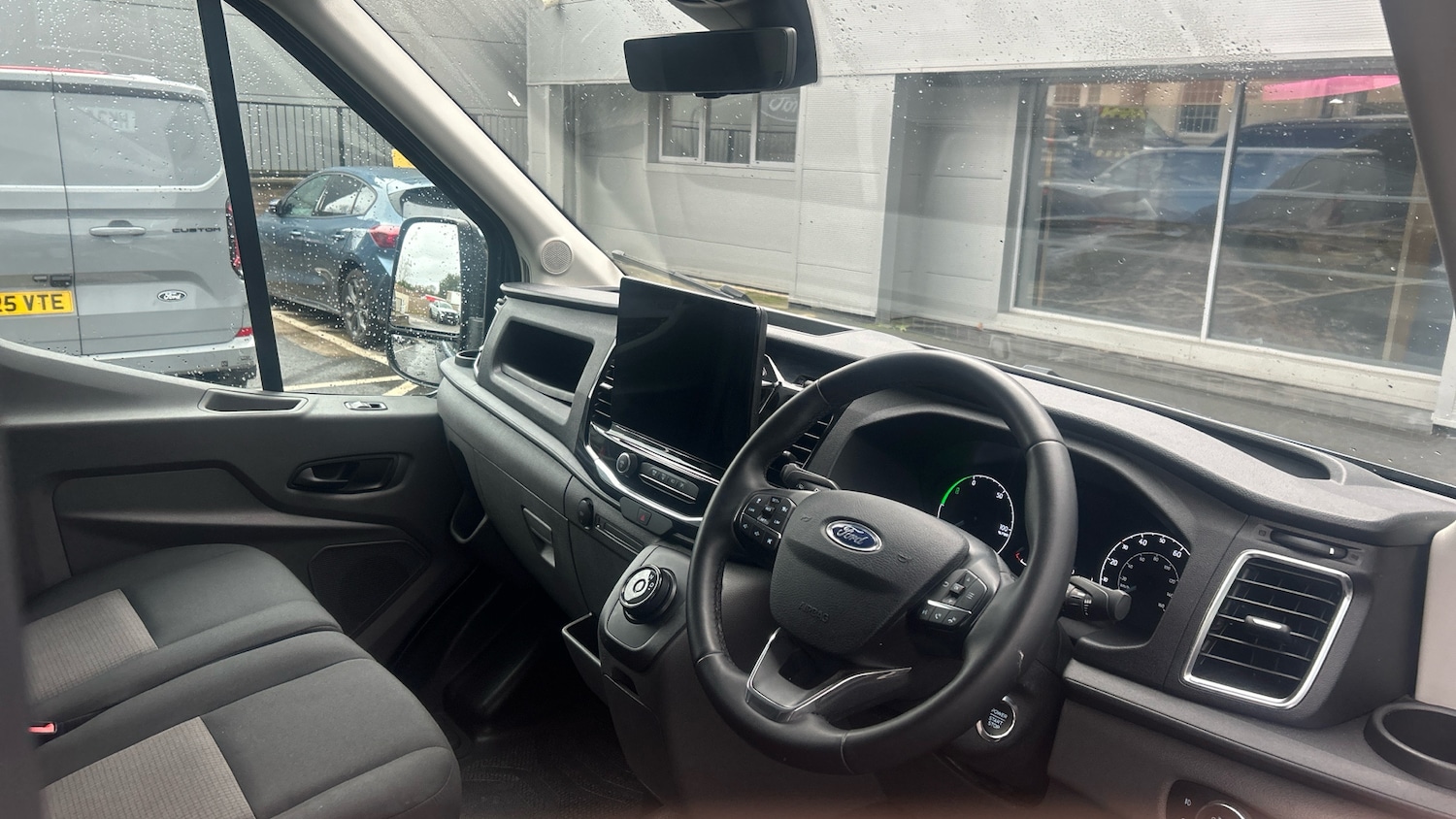 Used Ford Transit 2025 for sale - 76669101: Photo 6