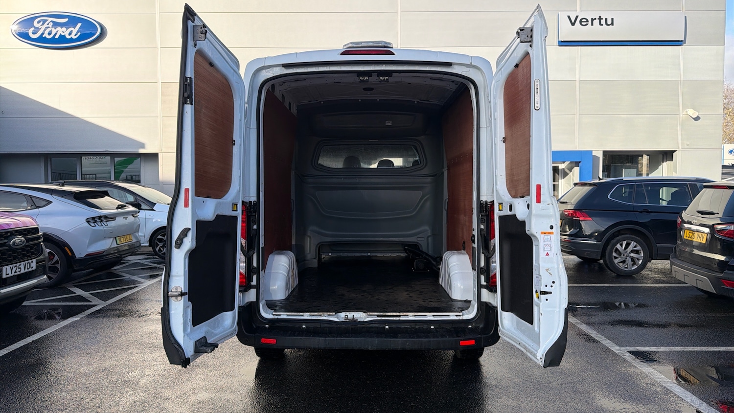 Used Ford Transit 2022 for sale - 77135670: Photo 3