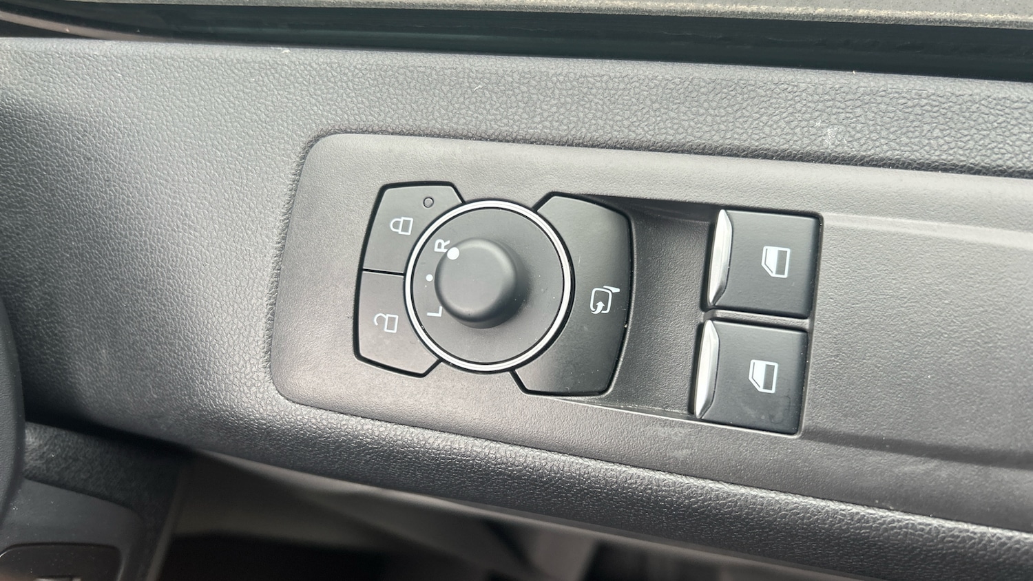 Used Ford Tourneo Custom 2025 for sale - 76594524: Photo 28