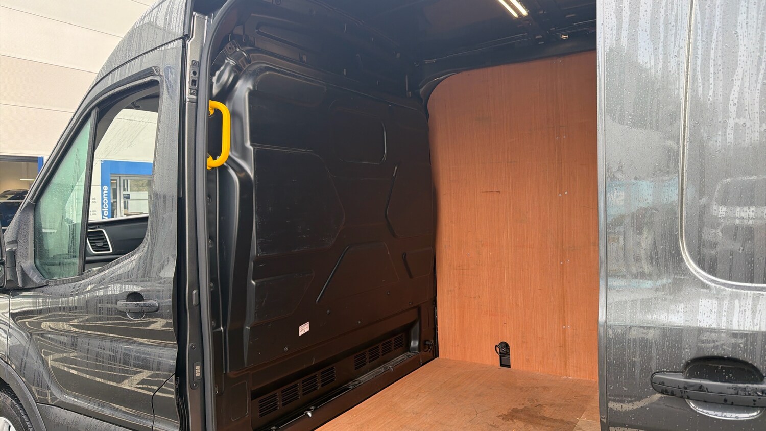 Used Ford Transit 2025 for sale - 77417326: Photo 18