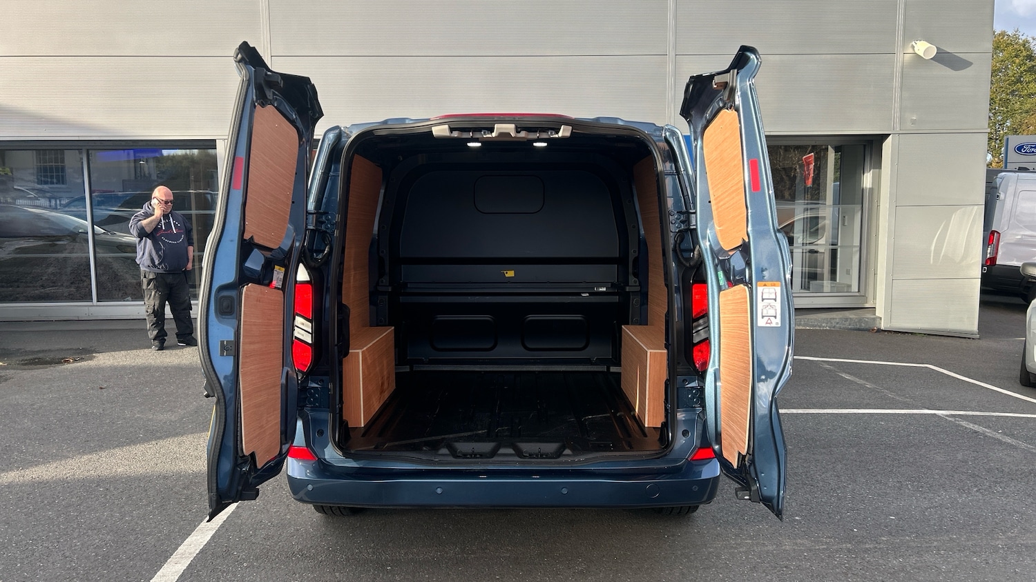 Used Ford Transit Custom 2025 for sale - 76611542: Photo 12