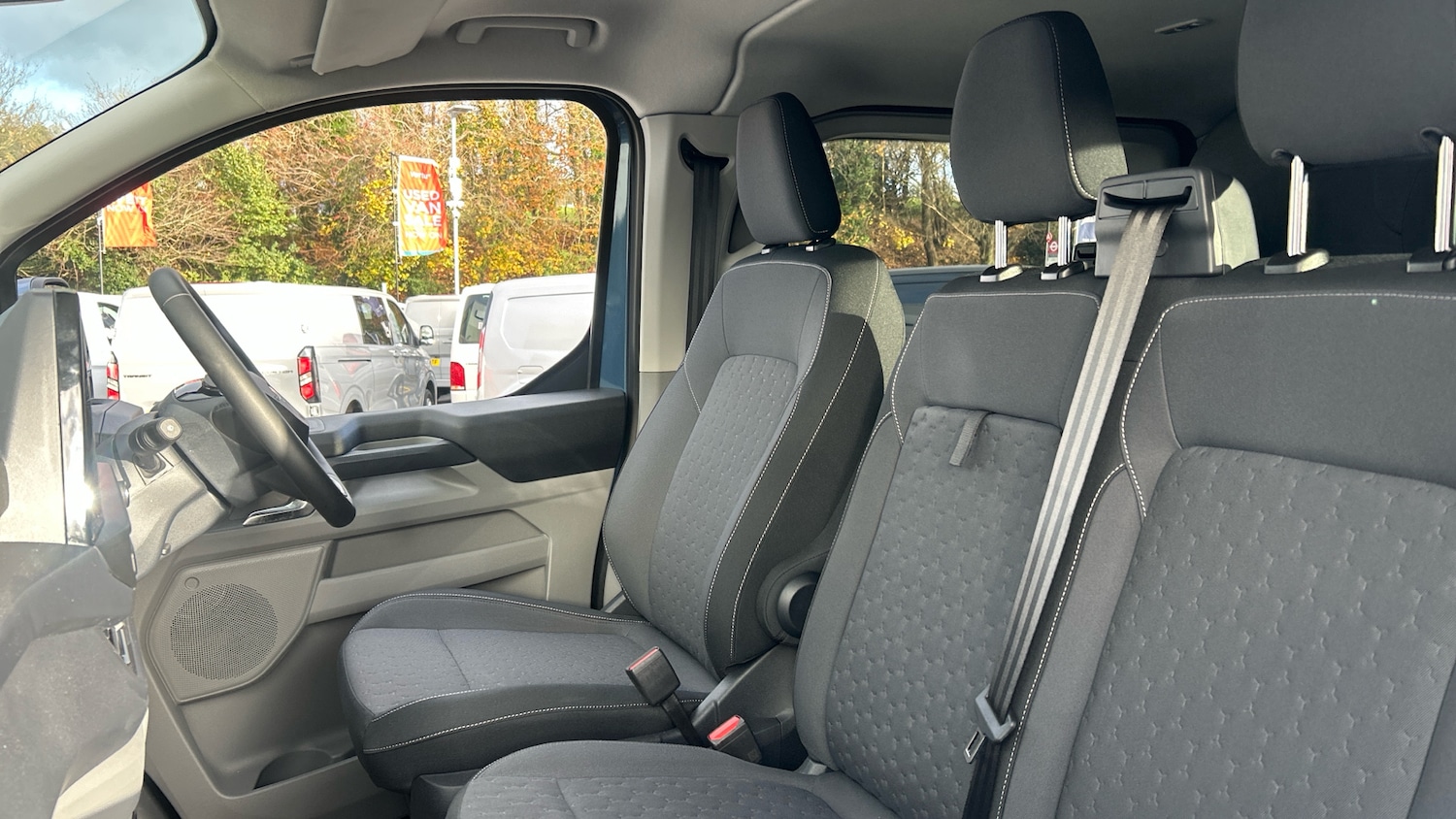 Used Ford Transit Custom 2025 for sale - 76611542: Photo 13