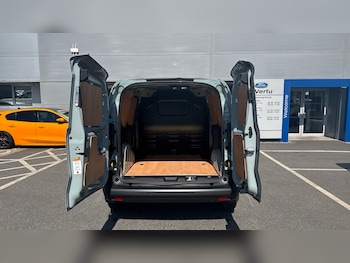 Used Ford Transit Courier 2024 for sale - 78408727: Photo