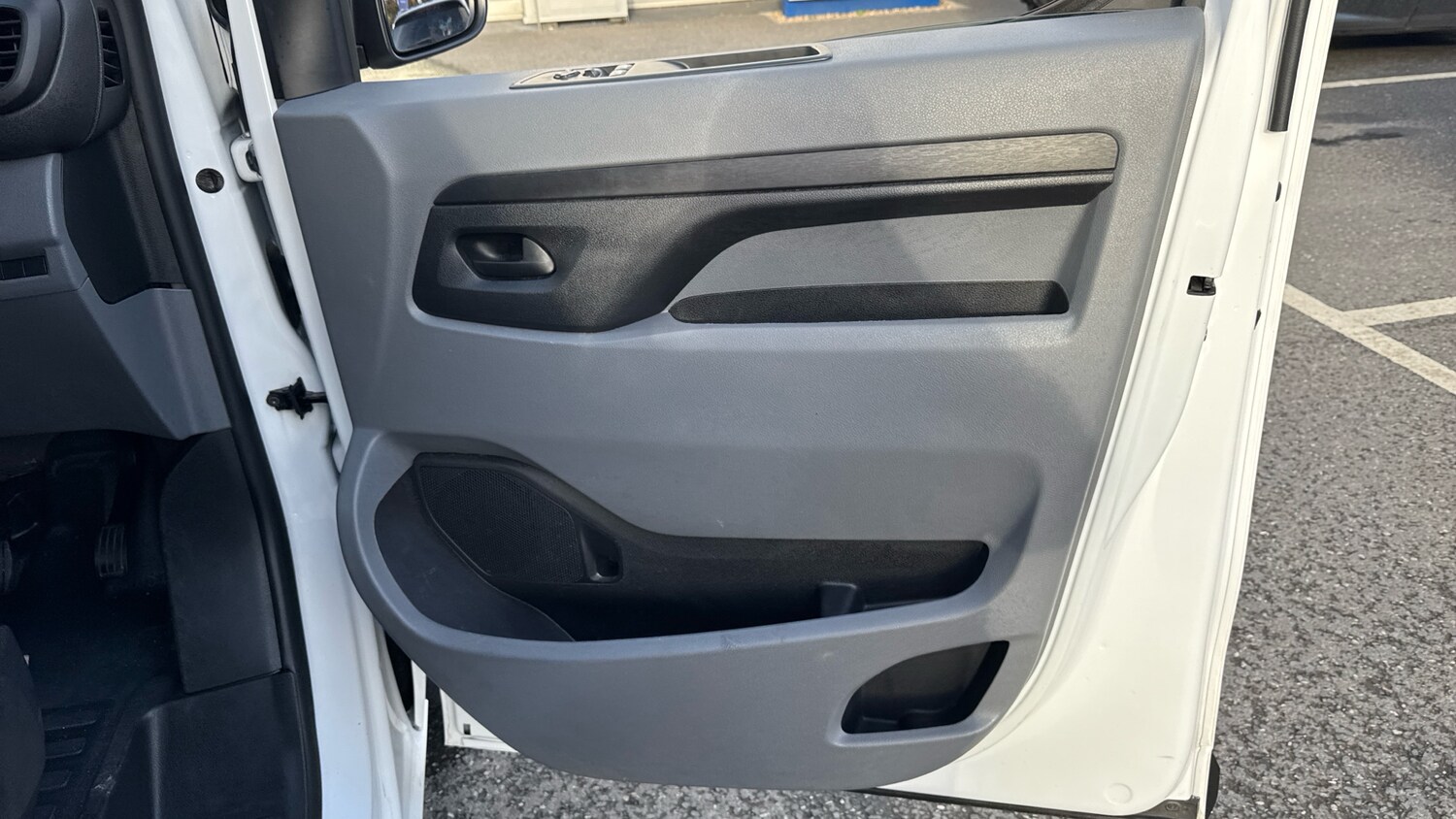 Used Vauxhall Vivaro 2023 for sale - 76594530: Photo 31