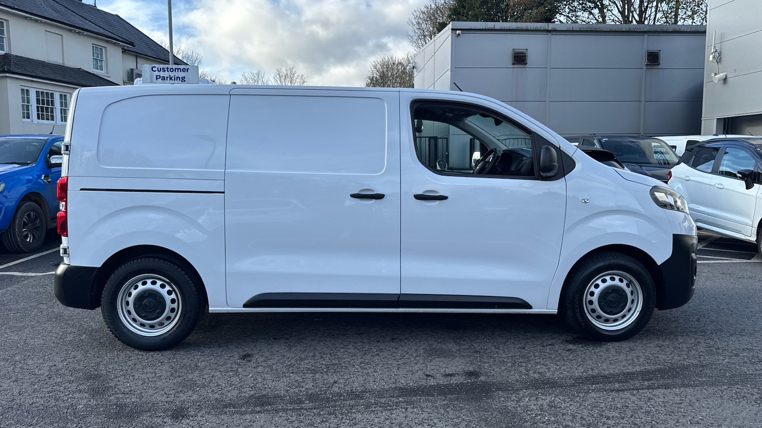 Used Vauxhall Vivaro 2023 for sale - 76594530: Photo 9