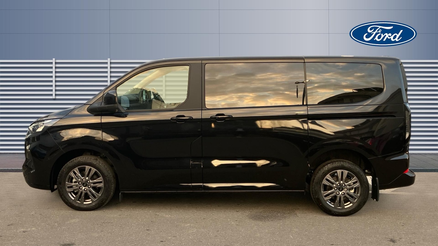 Used Ford Tourneo Custom 2026 for sale - 78155241: Photo 4