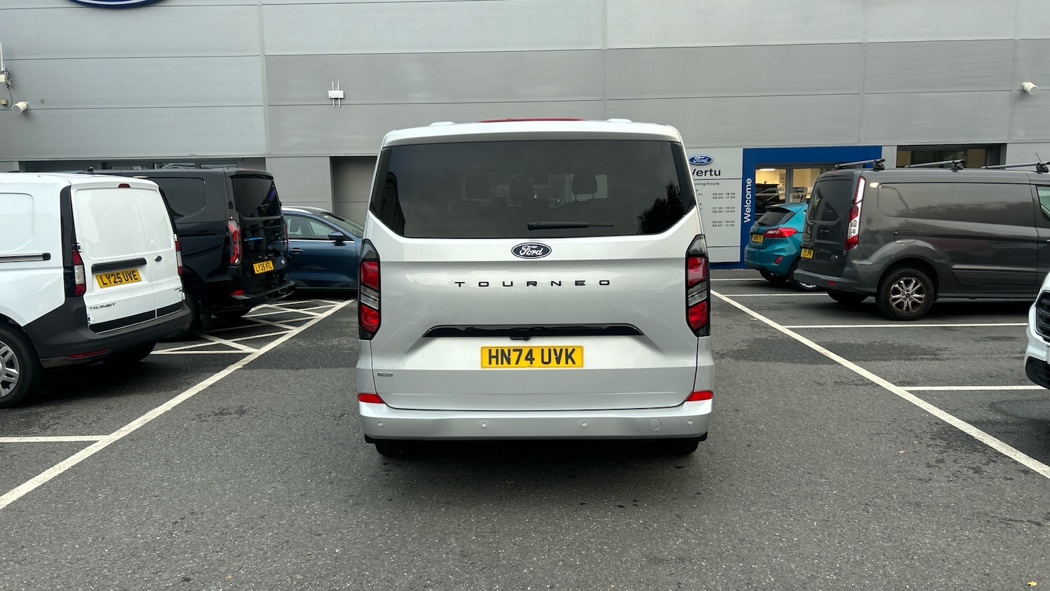 Used Ford Tourneo Custom 2024 for sale - 76277085: Photo 11