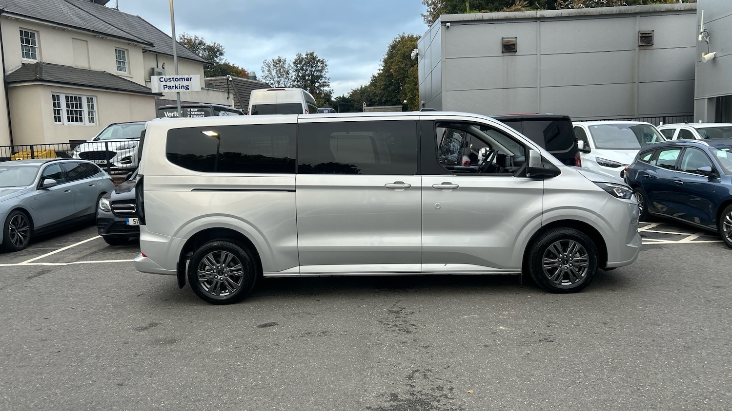 Used Ford Tourneo Custom 2024 for sale - 76277085: Photo 9