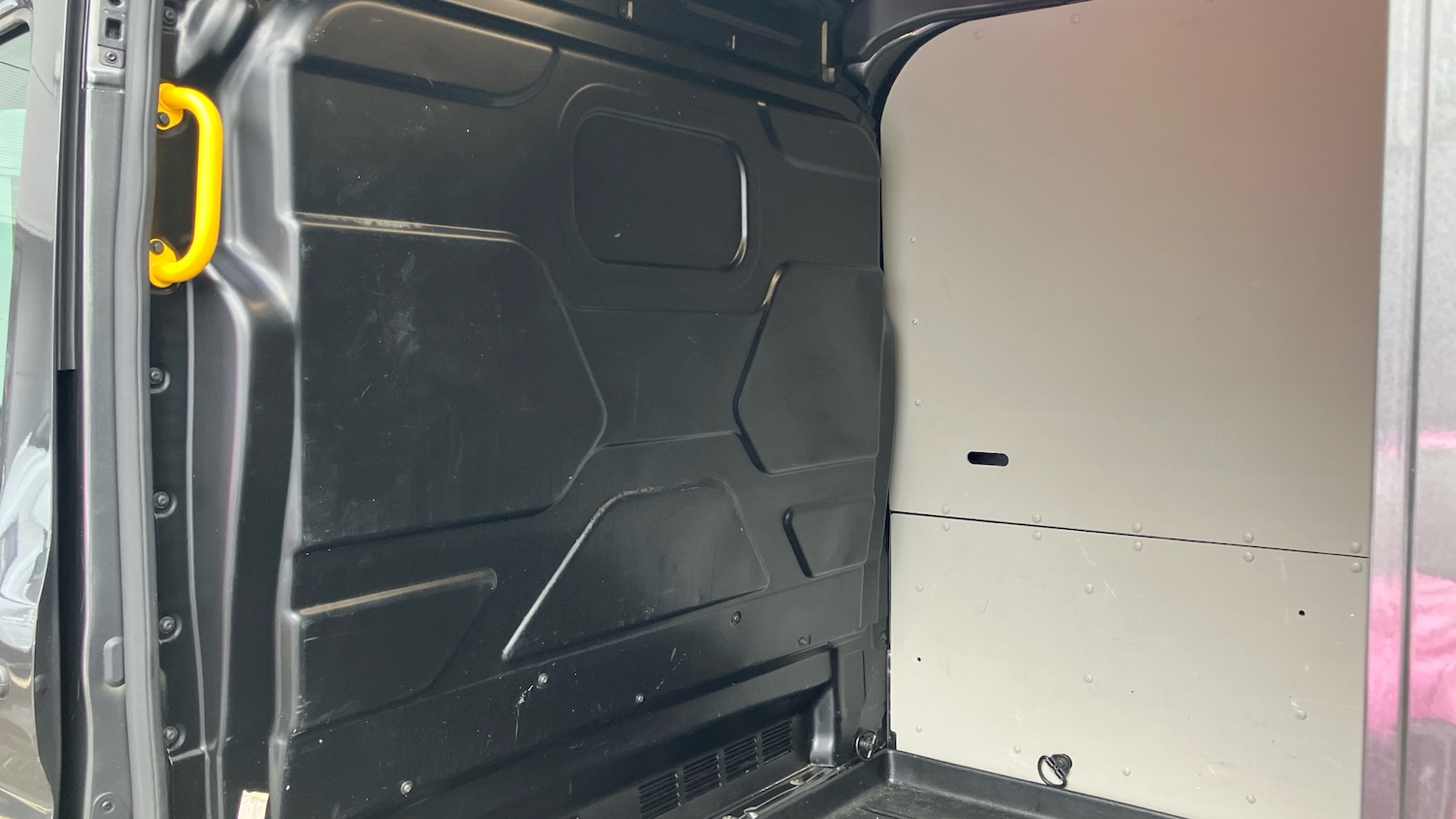 Used Ford Transit 2024 for sale - 77272174: Photo 18