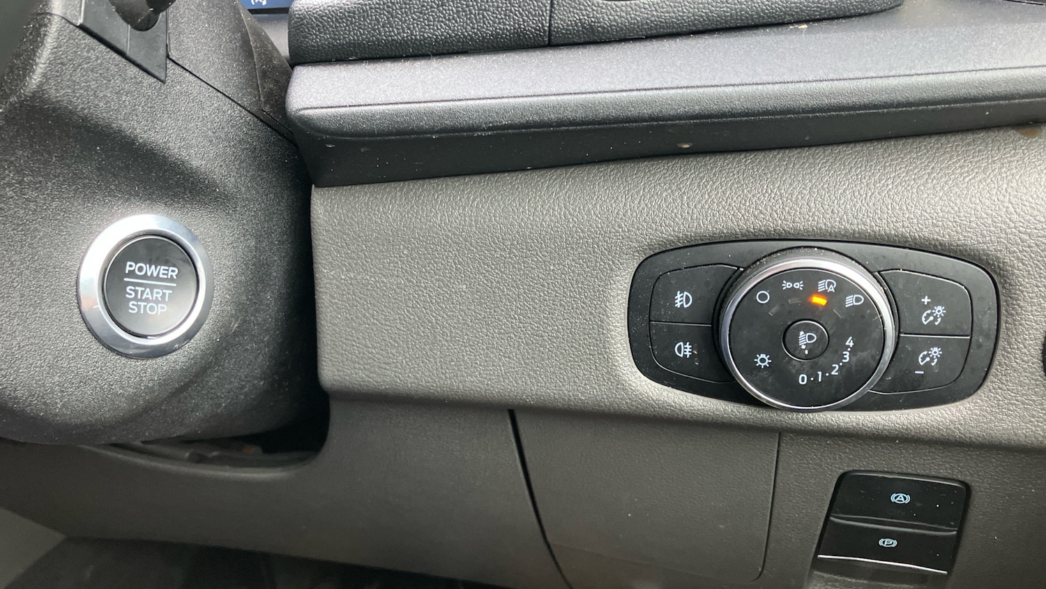 Used Ford Transit 2024 for sale - 77272174: Photo 23