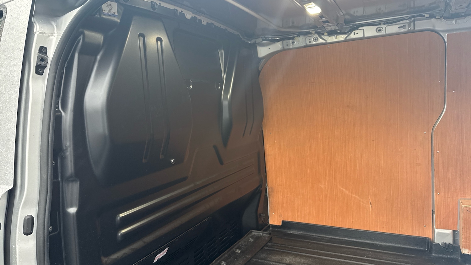 Used Ford Transit Custom 2024 for sale - 77715212: Photo 18