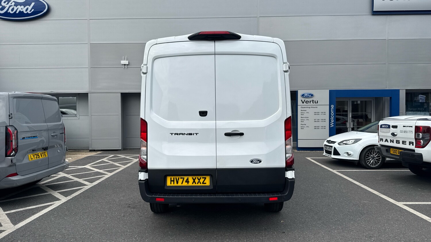 Used Ford Transit 2024 for sale - 76161860: Photo 11