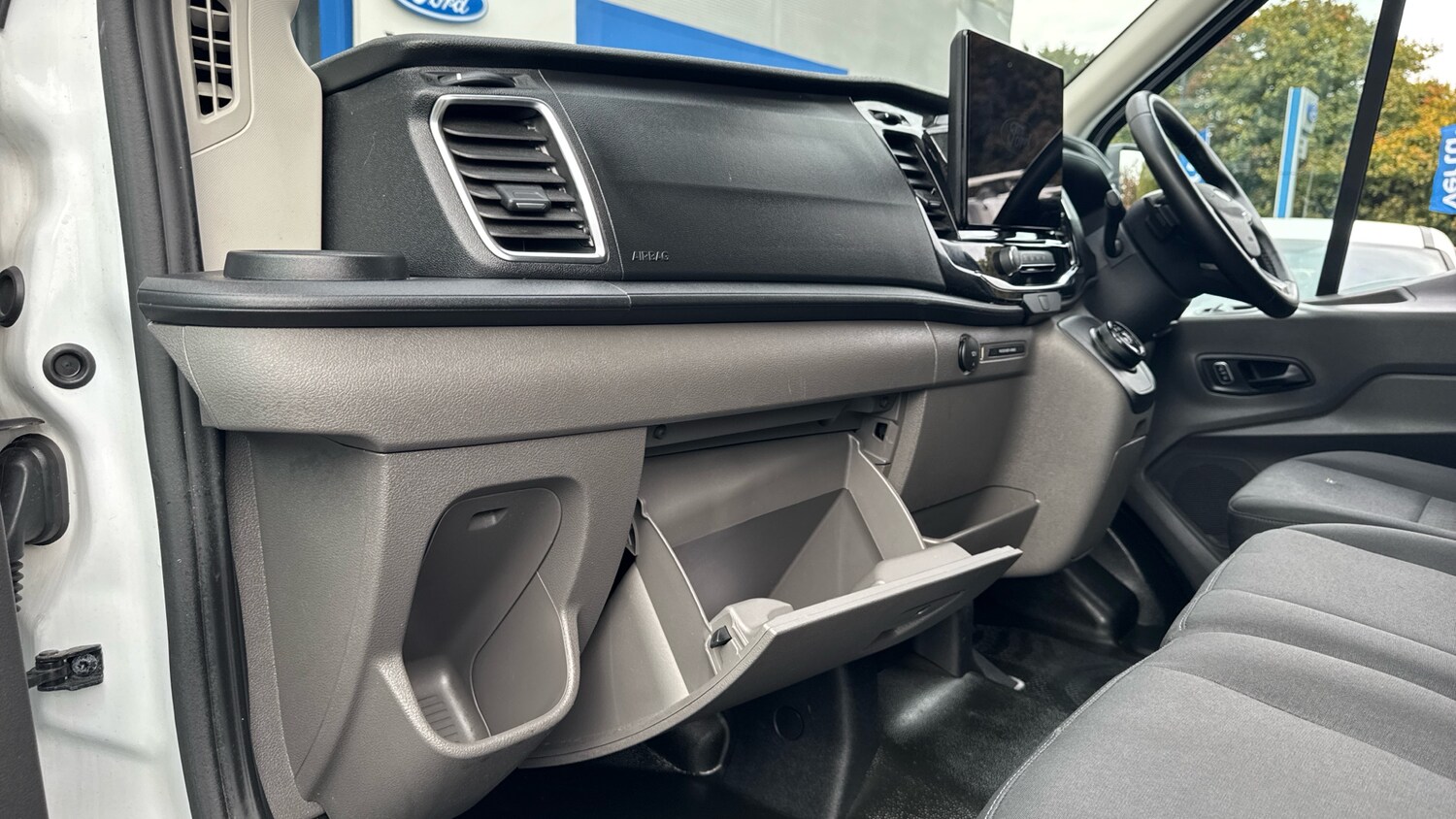 Used Ford Transit 2024 for sale - 76161860: Photo 36