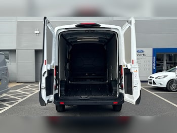 Used Ford Transit 2024 for sale - 76161860: Photo 3