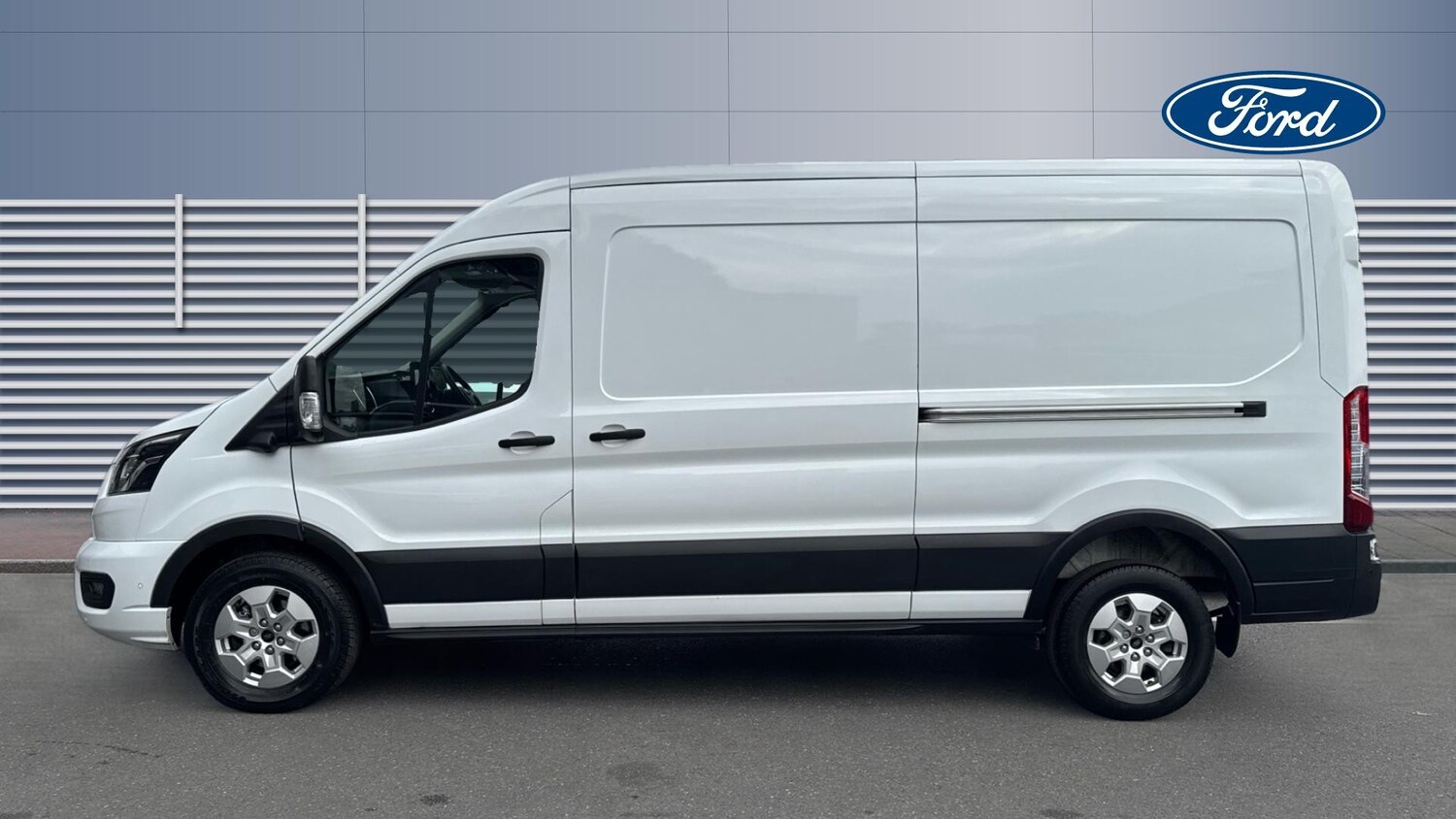 Used Ford Transit 2024 for sale - 76161860: Photo 4