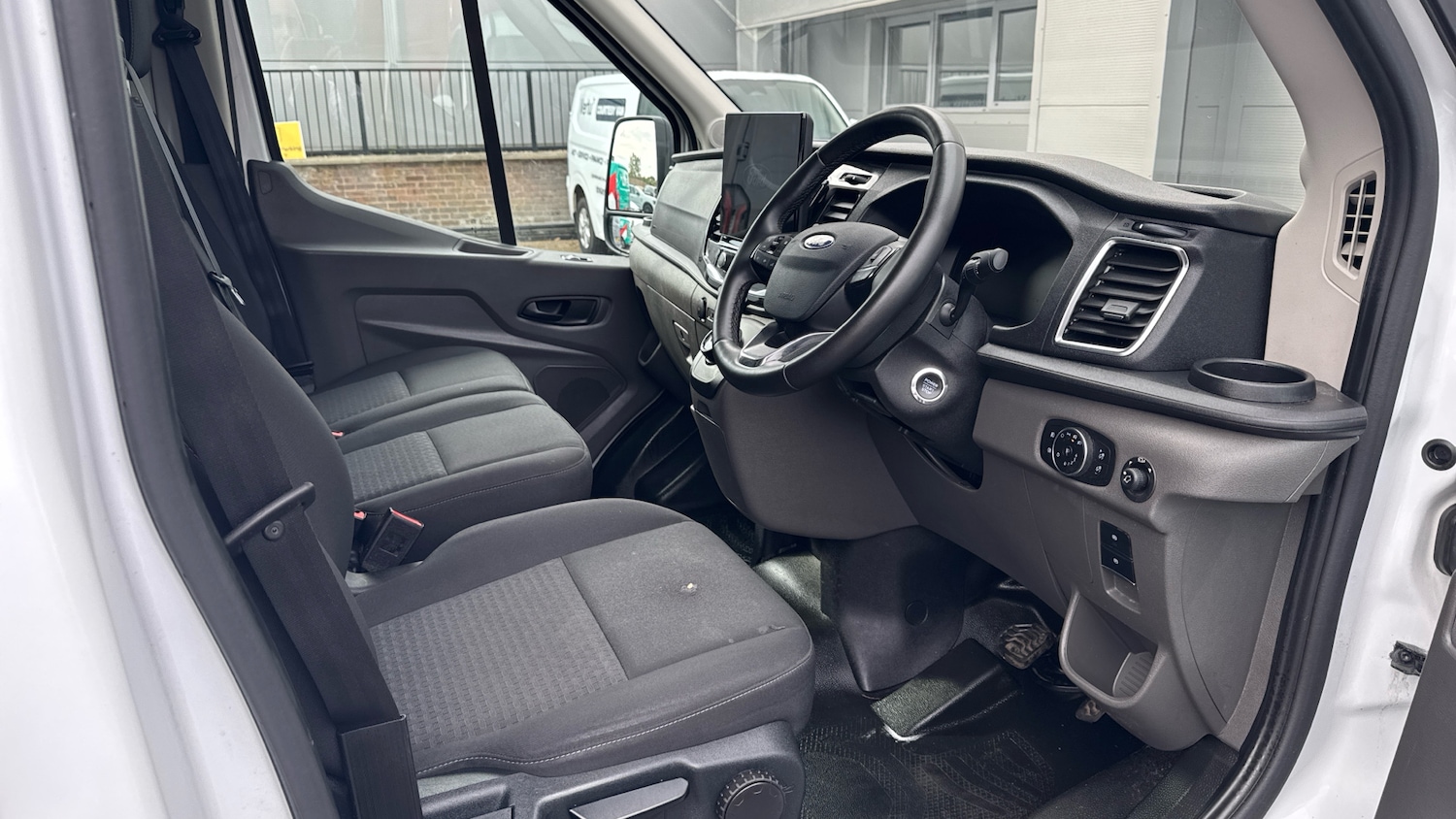 Used Ford Transit 2024 for sale - 76161860: Photo 6