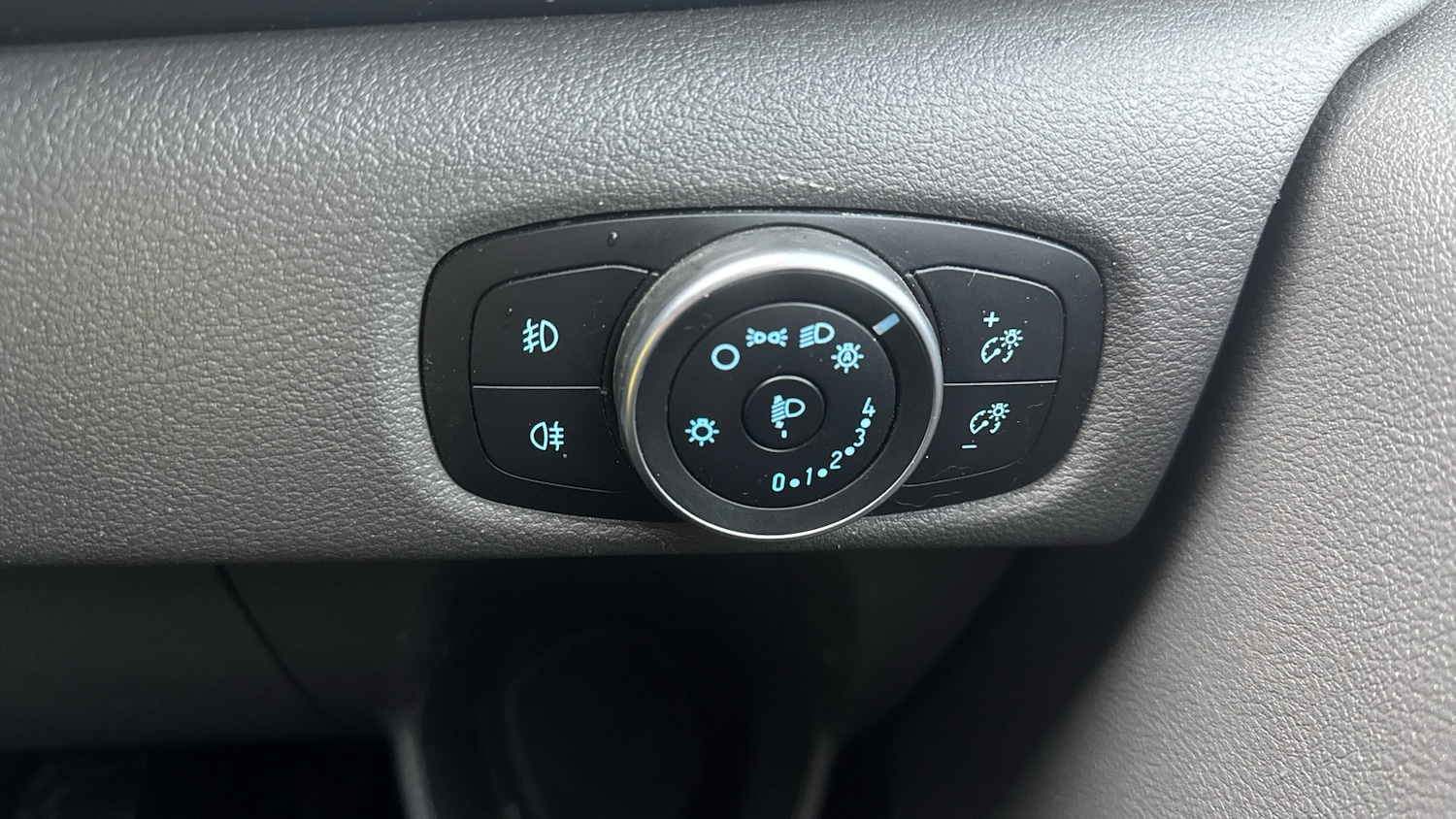 Used Ford Transit Custom 2019 for sale - 77151010: Photo 26