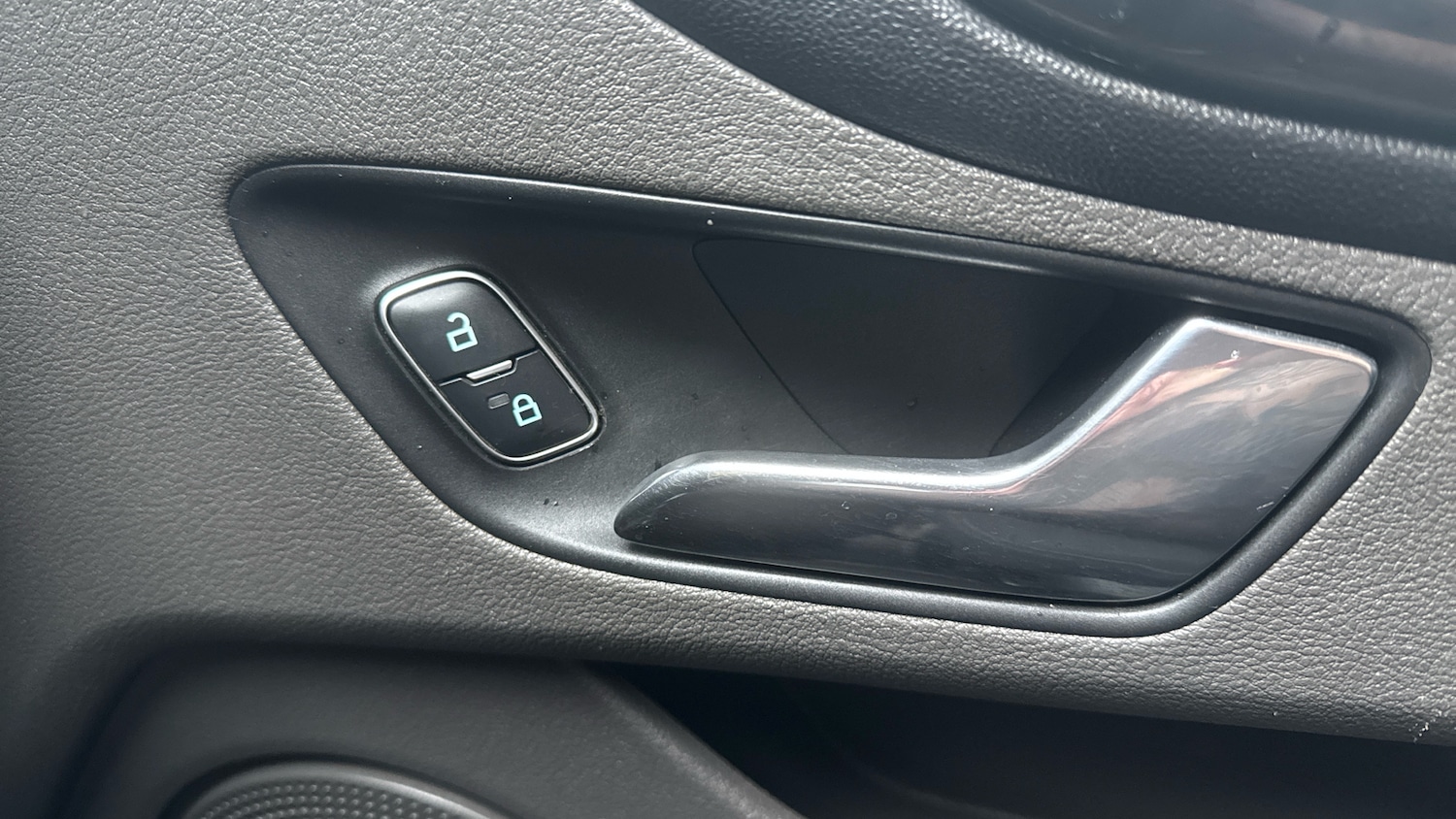 Used Ford Transit Custom 2019 for sale - 77151010: Photo 28