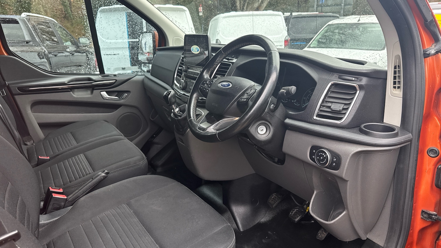 Used Ford Transit Custom 2019 for sale - 77151010: Photo 6
