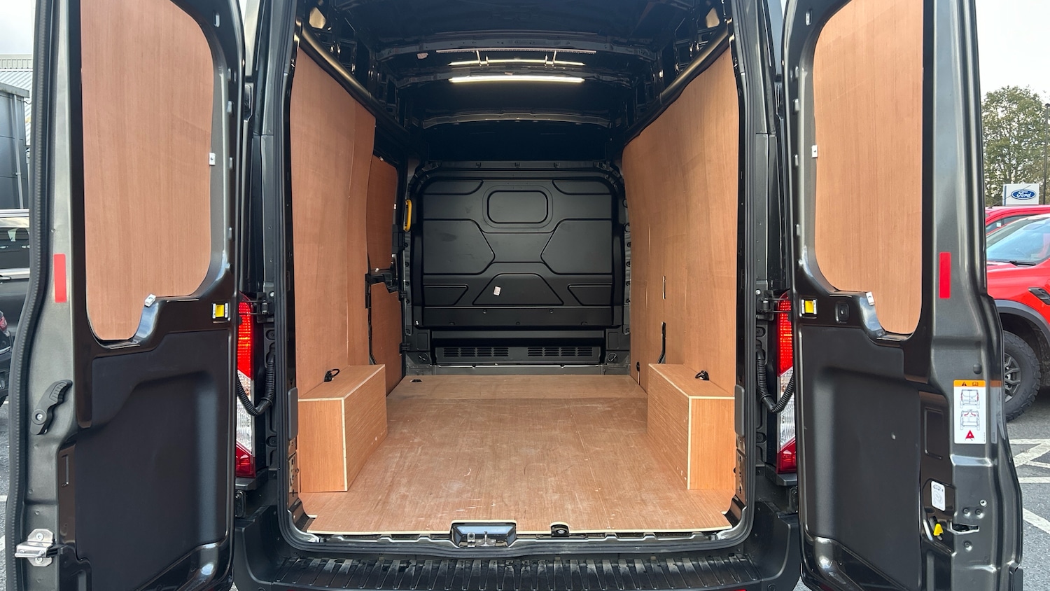 Used Ford Transit 2025 for sale - 76625103: Photo 12