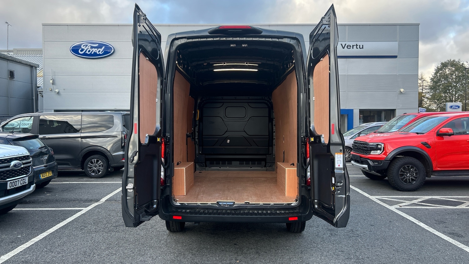 Used Ford Transit 2025 for sale - 76625103: Photo 3