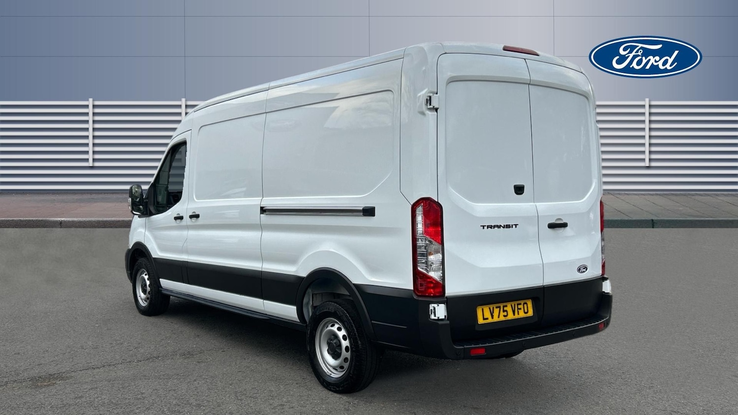 Used Ford Transit 2025 for sale - 76625092: Photo 2
