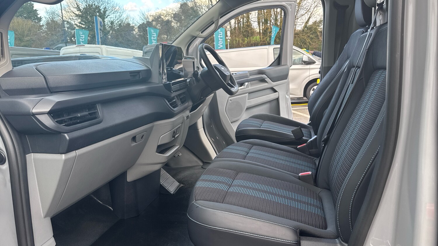 Used Ford Transit Custom 2025 for sale - 77845146: Photo 13