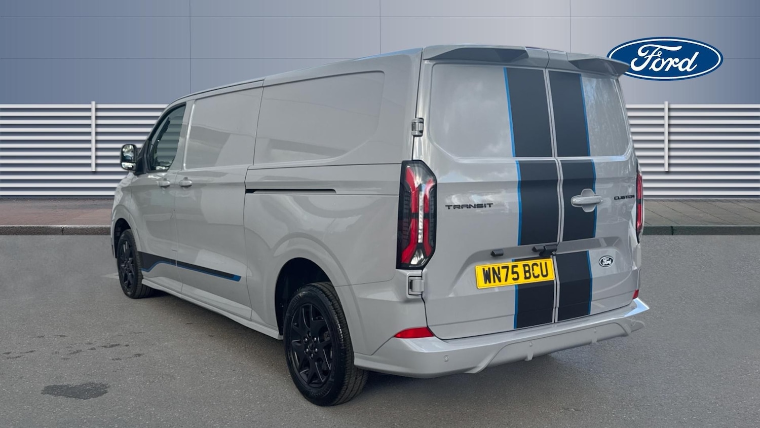 Used Ford Transit Custom 2025 for sale - 77845146: Photo 2